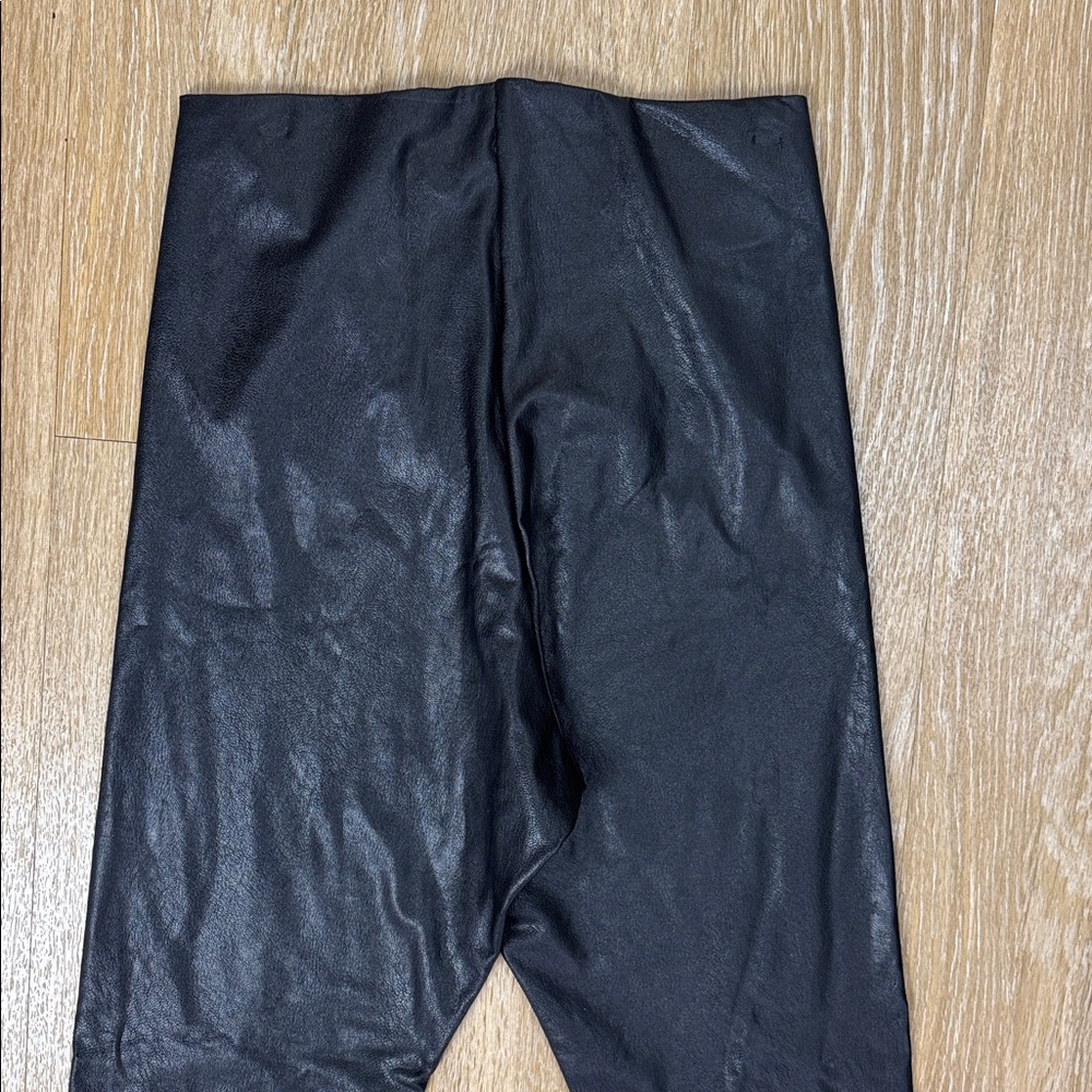 Commando Perfect Control High Rise Faux Leather Leggings sz Large - Picture 11 of 12